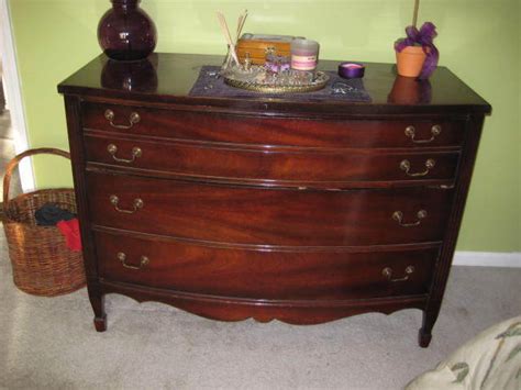 This search has been saved to your search list! Bedroom Set Of Dixie Bow Front Mahogany | My Antique ...