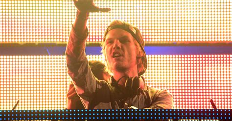 Avicii Gewinnt Posthum Bei Den Mtv Video Music Awards