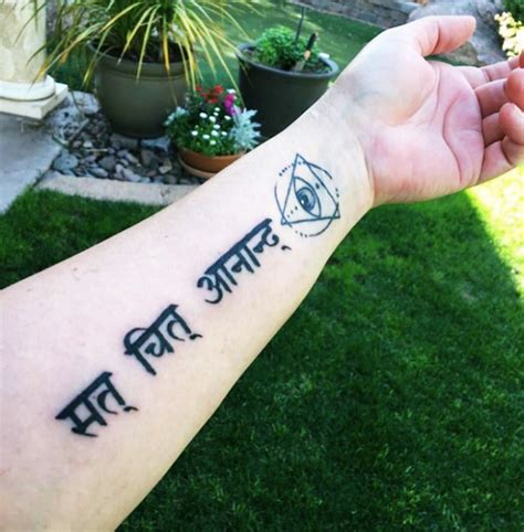 Powerful Sanskrit Tattoo Ideas With Deep Meanings Sanskrit Tattoo