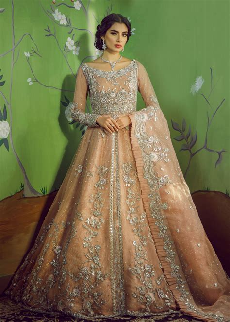 Maxi Wedding Dresses For Girls Pakistani / Mehndi dresses for Pakistani ...