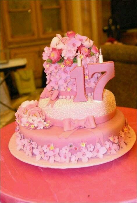 Pin By Fatima Khalid On Cakes 17 Birthday Cake Birthday Cake Girls