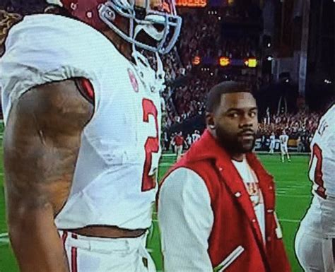 Derrick Henry Mark Ingram Size Photo Derrick Henry Looks Much Bigger