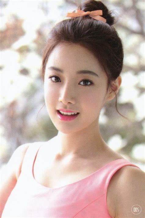 Последние твиты от lee hyunjoo (@leehyunjoo_ph). APRIL - Hyunjoo | April kpop, Asian beauty, Beautiful