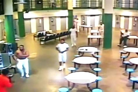Nj Inmate Beaten With Microwave In Disturbing Attack Video