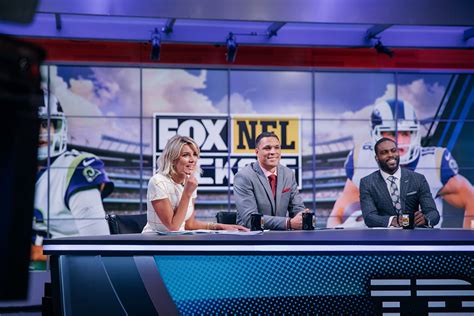 ‘fox Nfl Kickoff Weathers Challenges Faced By Pregame Shows News