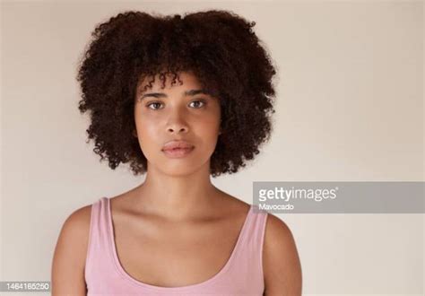Light Skin Black Woman Photos Et Images De Collection Getty Images