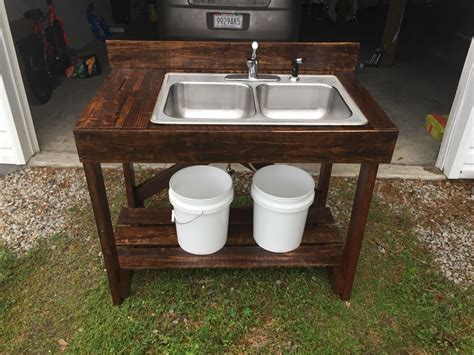Diy Pallet Wood Washing Station Outdoor Sinks Diy Outdoor Kitchen