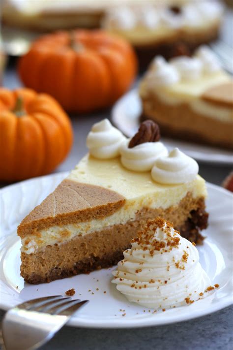 Layered Pumpkin Cheesecake Is Stunning And Incredibly Delicious Vanilla And Pumpkin Che