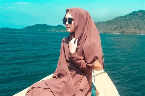 Liburan Akhir Tahun Kemana Yang Bagus Ini 5 Rekomendasi Tempat Wisata Pantai Pilihan Di Lampung