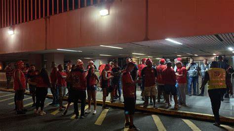 Organizadas Do Flamengo Terão Reunião Com Elenco Na Próxima Quinta