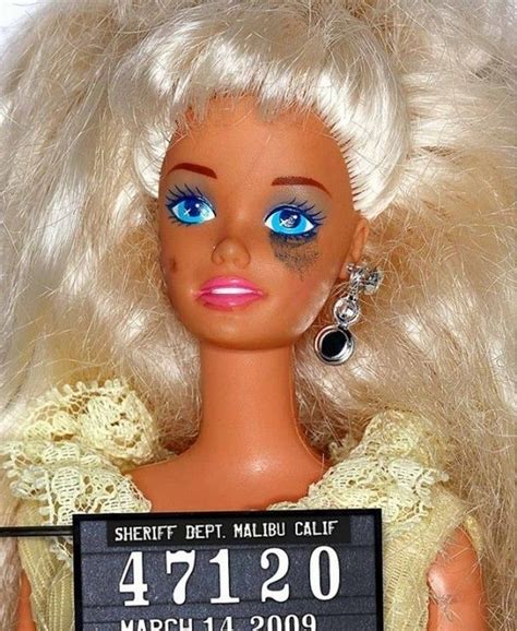 Wtf Bizarre Barbie 15 Pics Bad Barbie Barbie Mug Shots