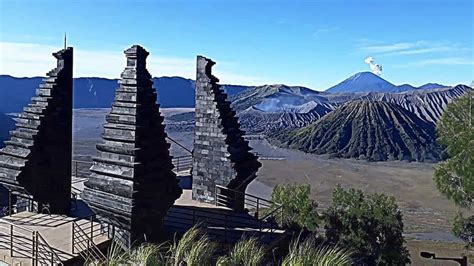 Ijen Crater Mount Bromo Tour Package