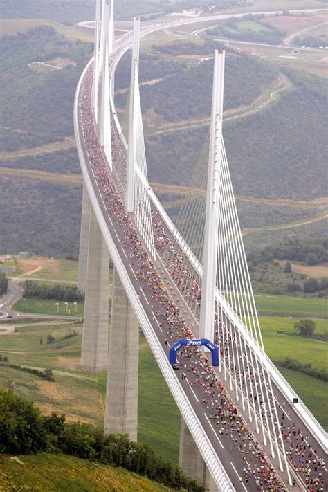 Millau Viaduct Southern France Places To See Places To Travel