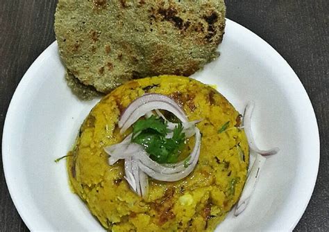 Zunka With Bhakri Recipe By P Poonam Cookpad