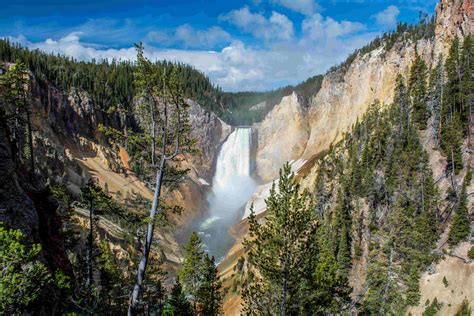 On may 10, 2021 at approximately 4:45 pm. Red Rock Point - Yellowstone National Park | The Trek Planner