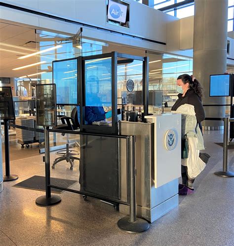 New Acrylic Barriers At Portland Jetport Tsa Security Checkpoints To