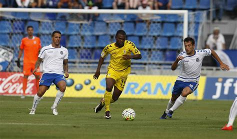 Anteriores visitas del Real Oviedo al Heliodoro Rodríguez López CD