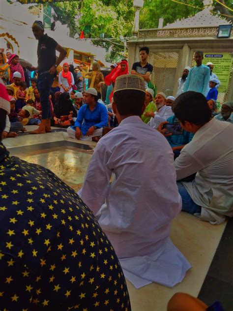 What Is It Like To Attend A Qawwali At The Dargah Of Hazrat Nizamuddin