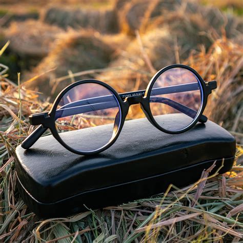 glasses eyeglasses eyewear straw free photo on pixabay