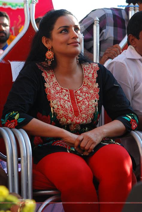 Swetha Menon Actress Photoimagepics And Stills 94182