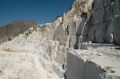 Las canteras de mármol de Carrara han reducido los escombros en más de ...