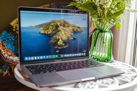 Apple macbook pro 13 retina touch bar mwp52 space gray (2,0ghz core i5, 16gb, 1tb, intel iris plus graphics). Apple MacBook Pro 13-inch (2020) review: If it ain't broke ...
