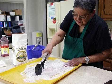 Choctaw Woman Shares Grape Dumpling Recipe Culture