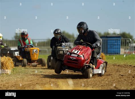 Teams Qualify Ahead Of The 12 Hour Lawn Mower Race Which Commences At
