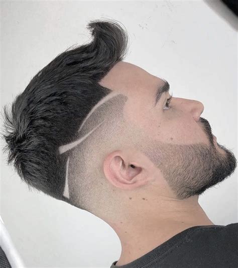 Corte De Cabelo Com Degrad E Riscas De Navalha Na Lateral Fade Haircut