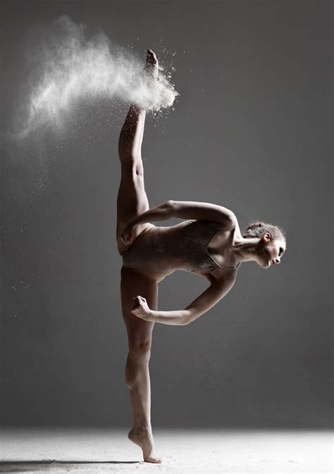 Russian Photographer Creates Explosive Portraits Of Dancers Using Flour