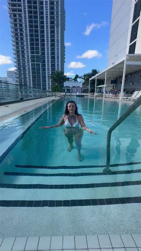 Kasie K 🖤💋 On Twitter Lets Take A Swim ☀️🌴