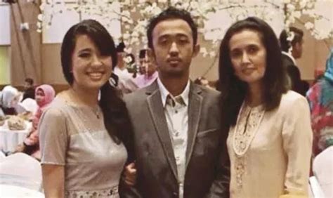 Supruga faizah khanum mustafa khan navodno se 'slomila' tijekom dva razgovora s policijom, tvrde izvori bliski obitelji. MOUNTDWELLER: Spekulasi MH370: Ini Dia Pendirian Anak ...