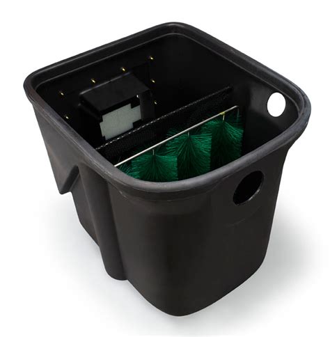 Aquascape signature series 1000 the aquascape signature series 1000 pond skimmer provides efficient mechanical filtration by removing unwanted debris from the surface of the pond, significantly reducing maintenance and improving water quality. Aquascape - Signature Series™ 200 Pond Skimmer - 43020