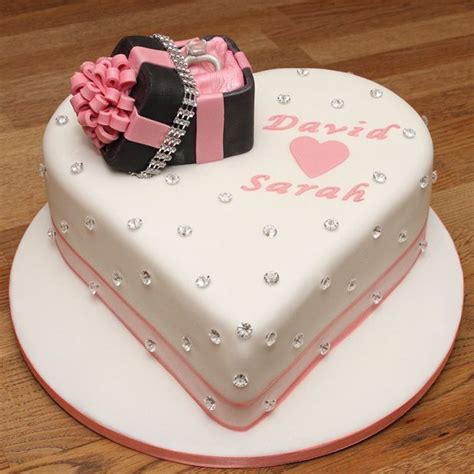 Send me a message of the initials and date. Engagement Cakes - Most Beautiful Designs for Her ...