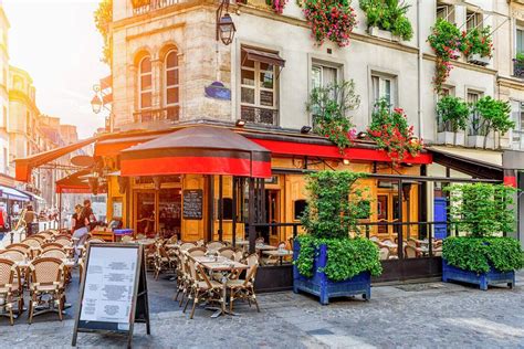 These 12 Paris Restaurants Are The Oldest In The City