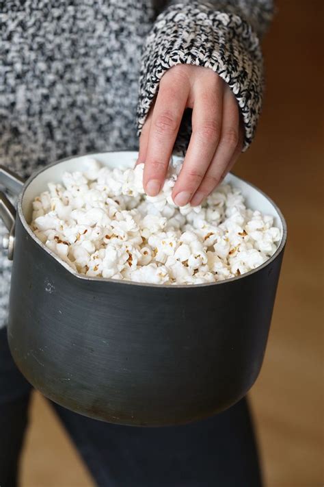 Some people swear the result tastes so much better than. Stove top popcorn is a perfect weeknight snack! Eat it ...