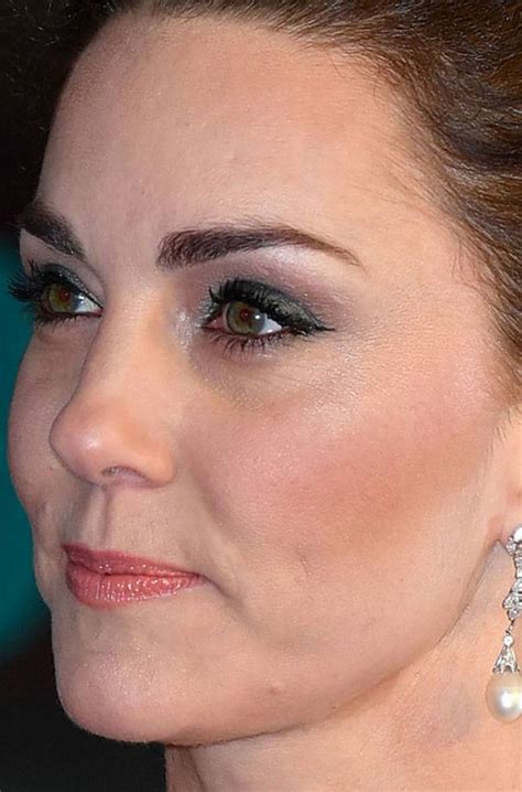 Close Up Of Kate Middleton At The 2019 Bafta Awards Maquillage Kate