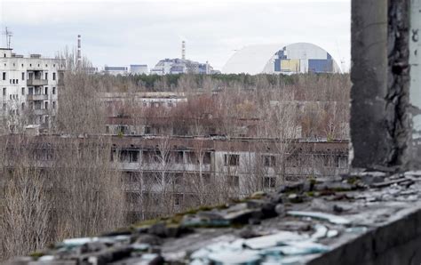 Still Cleaning Up 30 Years After The Chernobyl Disaster The Atlantic