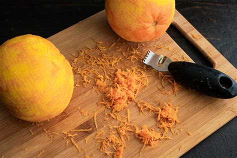 Orange Zest How To Zest An Orange In 4 Easy Ways