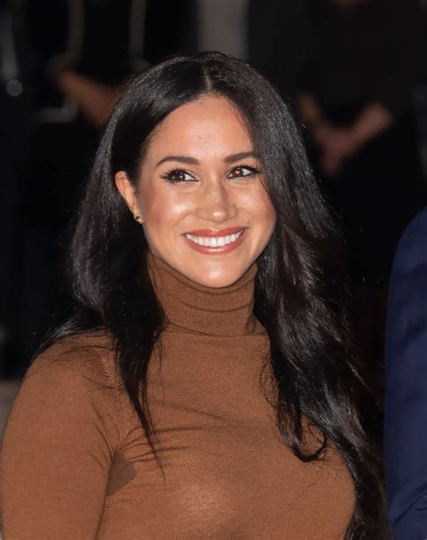 All threads must be directly about meghan markle. Meghan Markle bitterly blasted as a 'fame addict' by ...