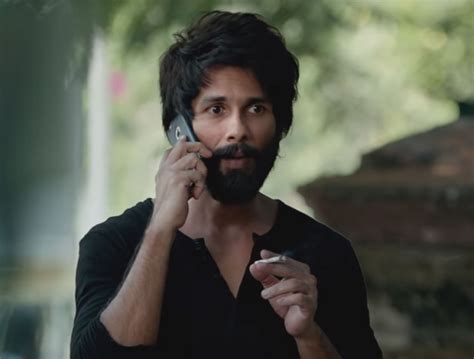 Kabir Singh Photos Hd Images Pictures Stills First Look Posters Of