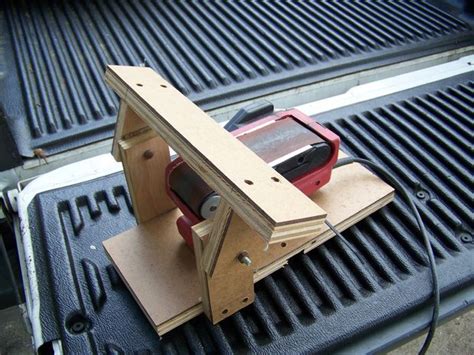 Tool Rest For A Belt Sander For Sharpening Woodworking Jig Plans Lathe Tools Woodworking Jigs