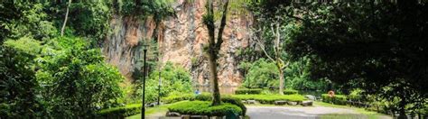 Bukit batok is a planned city in singapore, in the west region of singapore, and has about 113,000 inhabitants and 32 998 units. Bukit Batok Nature Park Singapore- Quarry History, Car ...