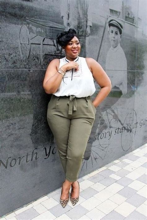 Cool Plus Size Summer Business Outfit Ideas For Women To Copy 43
