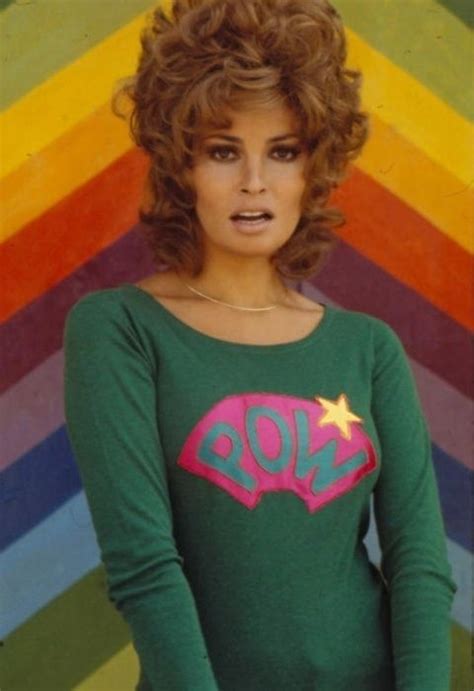 Racquel Welch 1970s Love That Background And Her Sweater Raquel