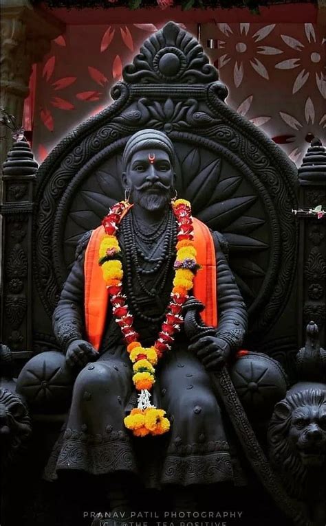 भारतवर्ष के सबसे वीर योद्धाओं में शिवाजी महाराज का नाम सबसे पहले लिया जाता है| मराठा सरदार शिवाजी की माँ जीजाबाई ने veer shivaji images hd for desktop. Shivaji Maharaj Full Screen Wallpapers - Wallpaper Cave