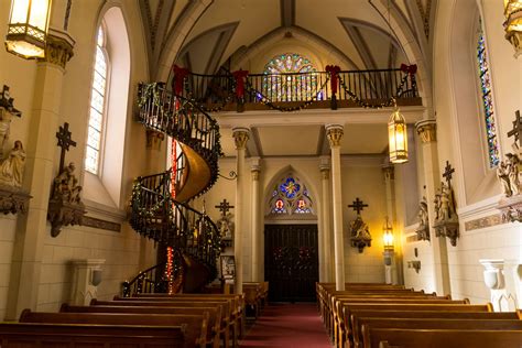 loretto chapels miraculous staircase