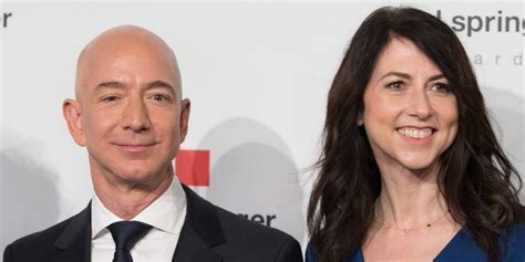 Mackenzie Scott Jeff Bezos Ex Wife Becomes Worlds Richest Woman Sexiezpicz Web Porn