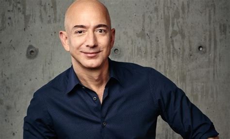 Historia de Jeff Bezos el niño prodigio que soñaba con llevar a Amazon