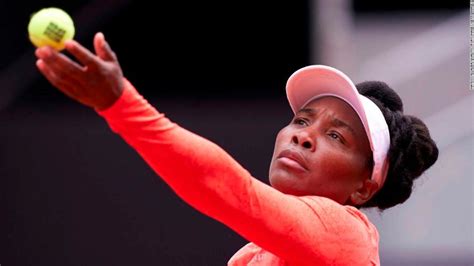 Venus Williams Tells Umpire She ‘cant Control God Following Time
